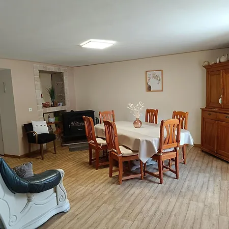 Prázdninový dům 3 Chambres, Jardin, Proche Baccarat Et Lacs De Pierre-percee, Animaux Acceptes - Fr-1-584-36 *