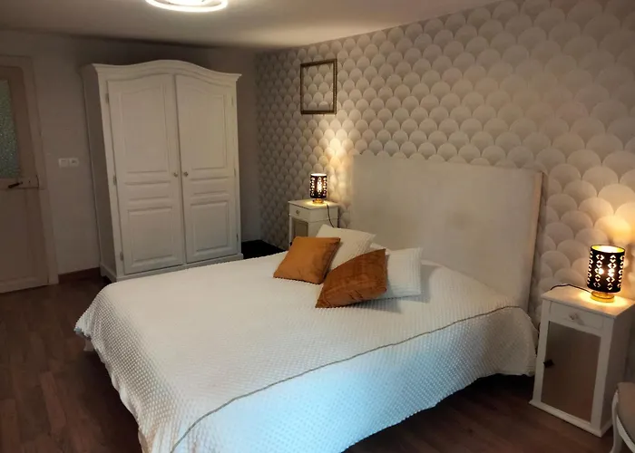 3 Chambres, Jardin, Proche Baccarat Et Lacs De Pierre-percee, Animaux Acceptes - Fr-1-584-36 *